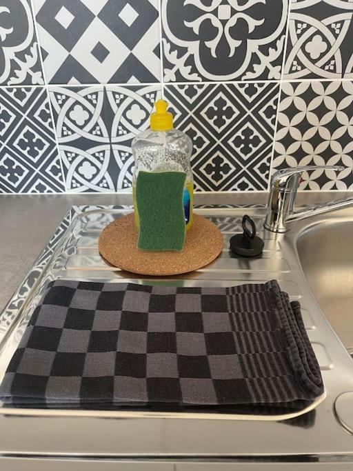 Studio Cosy Rue Alexander Taylor, Wifi, 2 Pers Pau Bagian luar foto