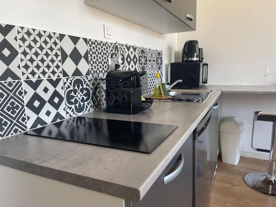 Studio Cosy Rue Alexander Taylor, Wifi, 2 Pers Pau Bagian luar foto