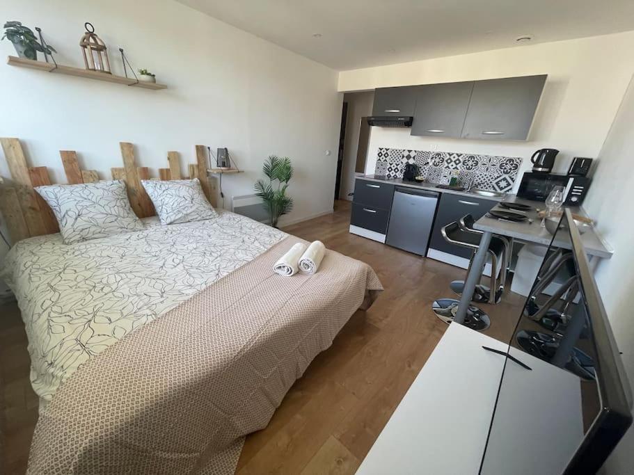 Studio Cosy Rue Alexander Taylor, Wifi, 2 Pers Pau Bagian luar foto