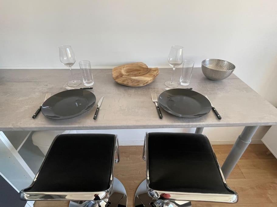 Studio Cosy Rue Alexander Taylor, Wifi, 2 Pers Pau Bagian luar foto